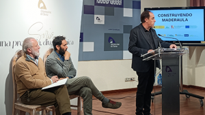 El presidente de la Diputación de Soria presenta el proyecto Construyendo Maderaula